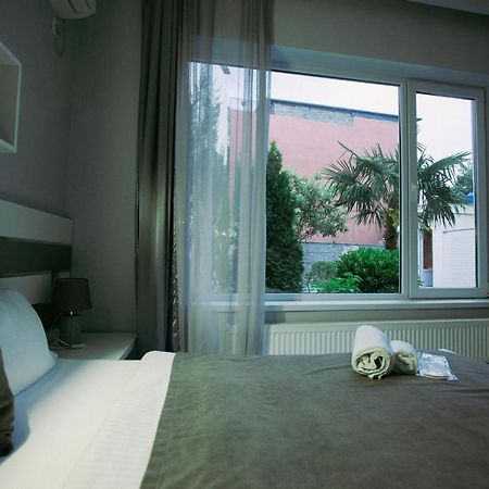 White House Hotel Tbilisi Bagian luar foto