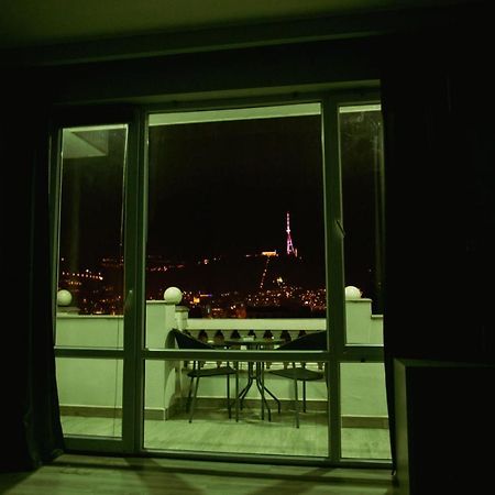 White House Hotel Tbilisi Bagian luar foto