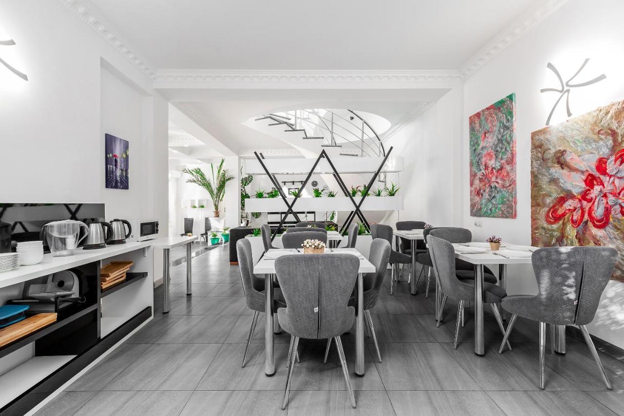 White House Hotel Tbilisi Bagian luar foto