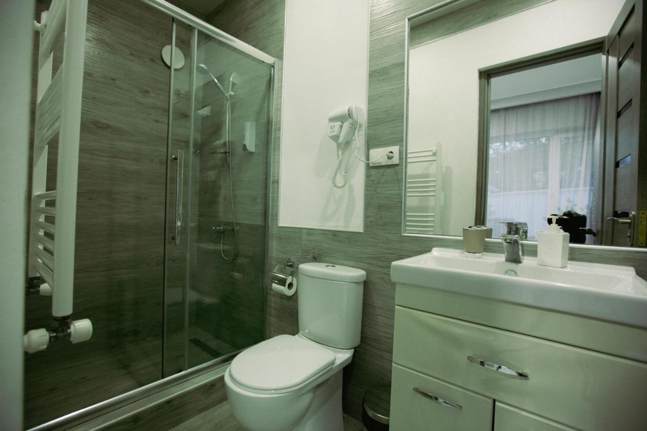 White House Hotel Tbilisi Bagian luar foto
